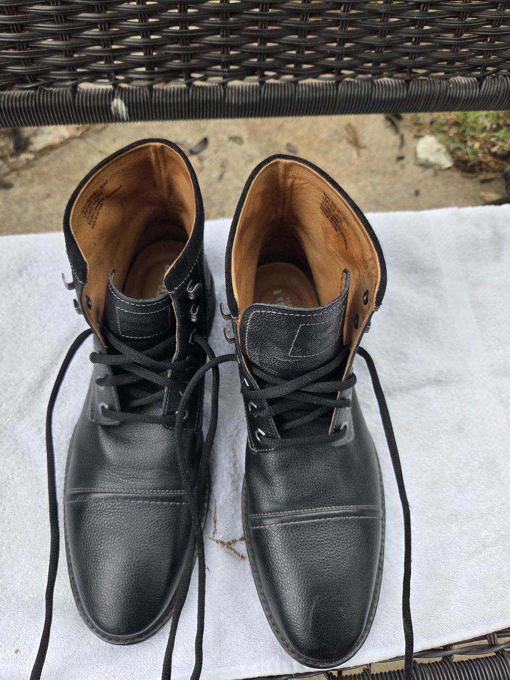 Florsheim Men's Black Lace-Up Leather Boots 10.5